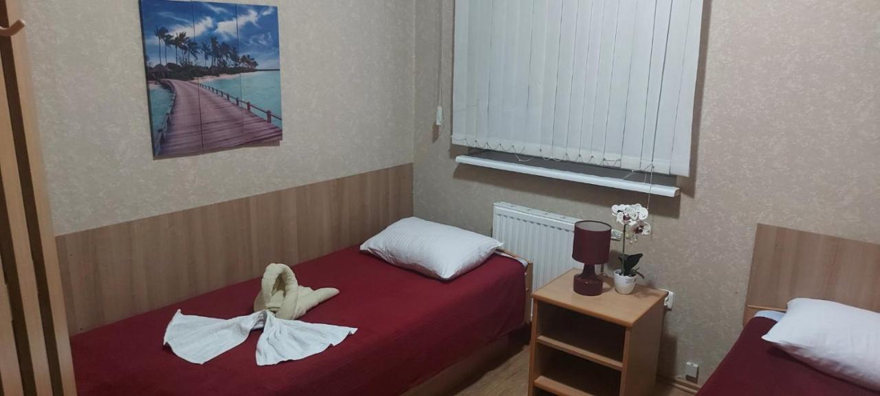 Motel Pauza Tarnowo Podgórne Exterior foto